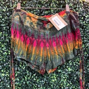 Kathmandu Pull Tie Side Colorful Tie-Dye Shorts NEW NWT